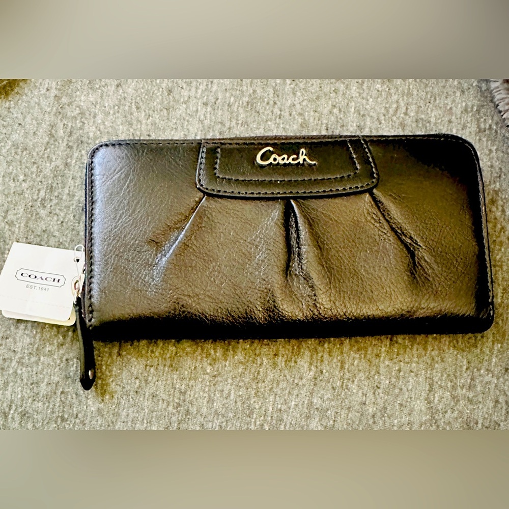 Coach Black Leather Wallet-NWT!